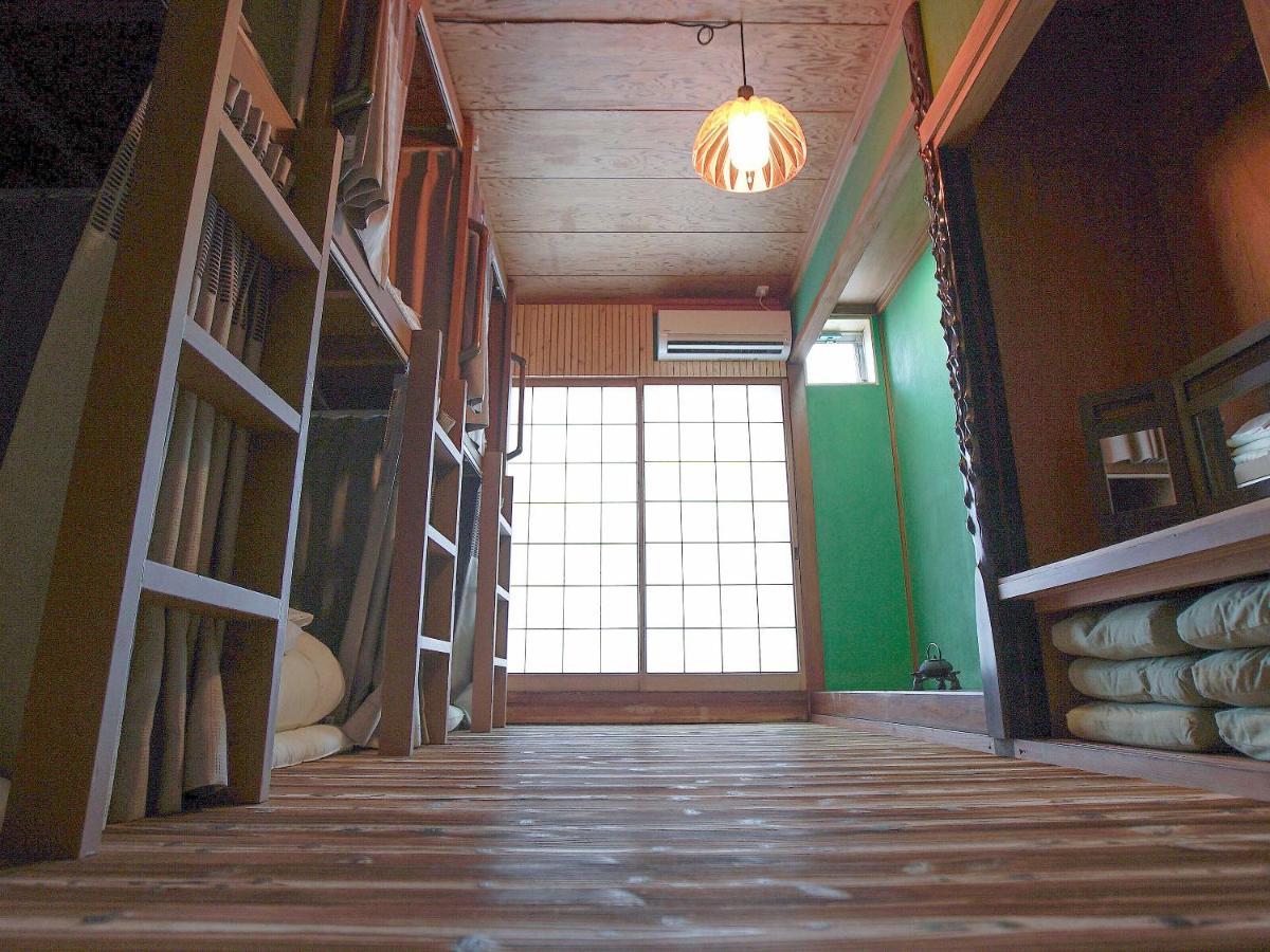 Guest House Kadoyasu Канадзава Екстериор снимка