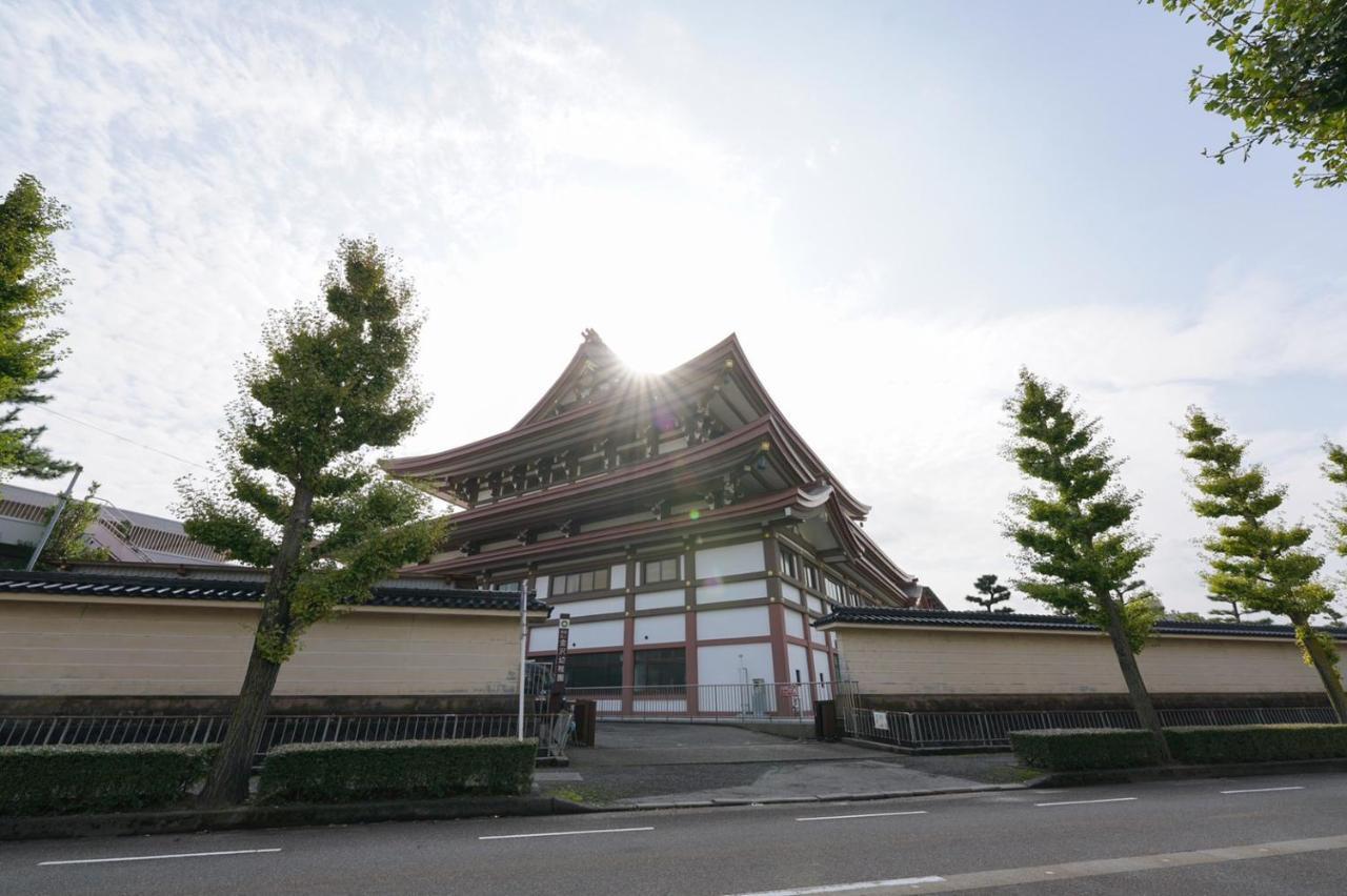Guest House Kadoyasu Канадзава Екстериор снимка